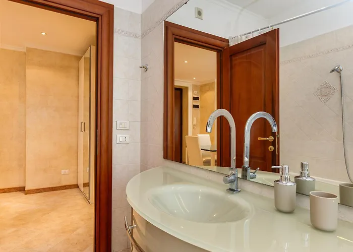 Apartment Vatican Comfortable *
